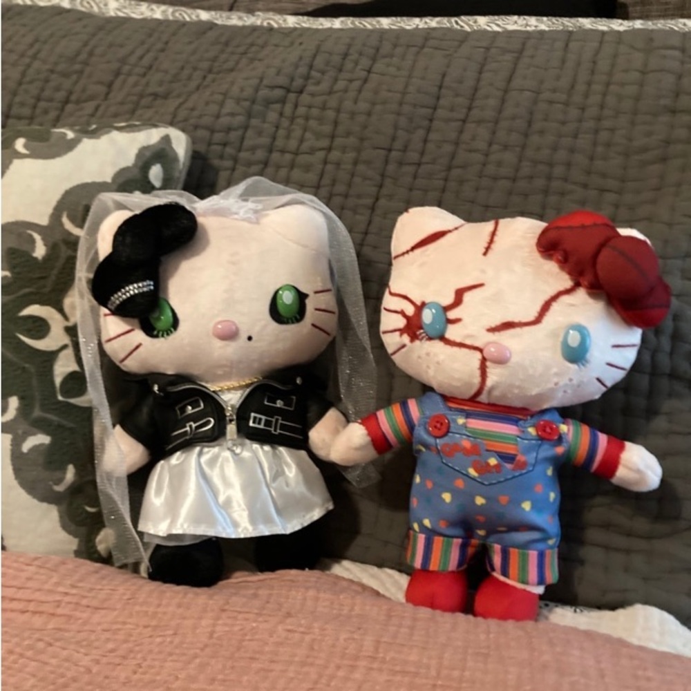 New Hello Kitty Chucky and his beautiful Bride